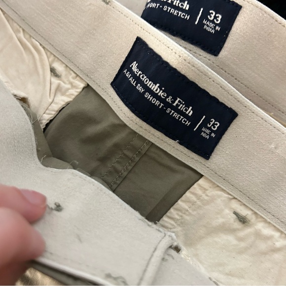 NWT Abercrombie & Fitch Men’s All Day Plainfront Green Shorts - Picture 4 of 7